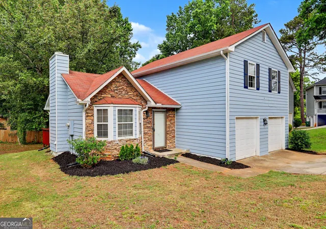 Photo 2 of Single family home for sale at 407 Sheppard Crossing Ct, Stone Mountain, GA 30083 | MLS# 10835633 | Listing updated on 2026-09-11
