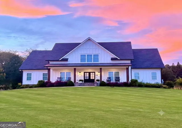 1st image of 8 Trimble Wy Se, Rome, GA 30161 | MLS# 10826321