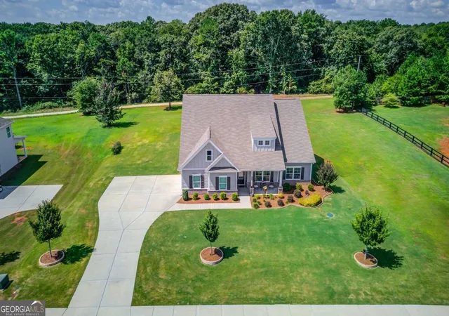 Photo 2 of Single family home for sale at 1173 Pine View Trl, Monroe, GA 30656 | MLS# 10829141 | Listing updated on 2026-09-07