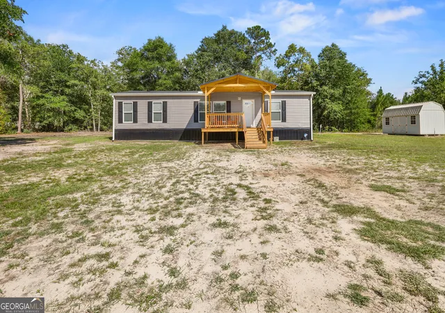 Homes for sale in Glennville, GA | 181 Dewey Rush Landing Rd, Glennville, GA 30427 | MLS# 10776781