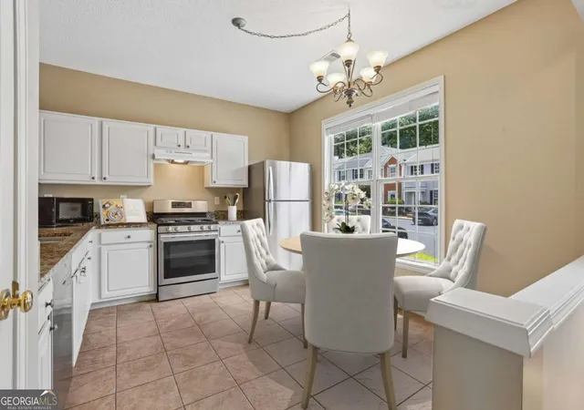 Photo 3 of Townhouse for sale at 1400 Kilmington Ct, Alpharetta, GA 30009 | MLS# 10792055 | Listing updated on 2026-09-17