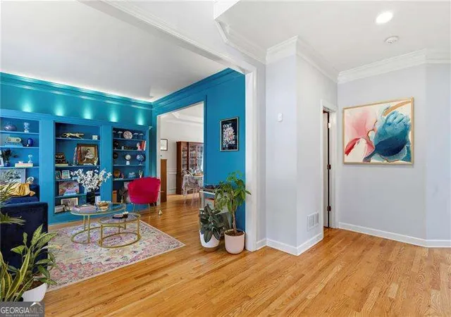 Photo 3 of Sale Pending at 787 Bellhaven Chase Ct, Smyrna, GA 30126 | MLS# 10795057 | Listing updated on 2026-09-15