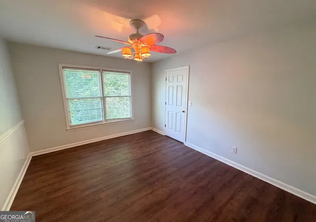 Photo 3 of Single family home for sale at 644 Laurel Wood Dr Sw, Marietta, GA 30064 | MLS# 10799714 | Listing updated on 2026-10-29
