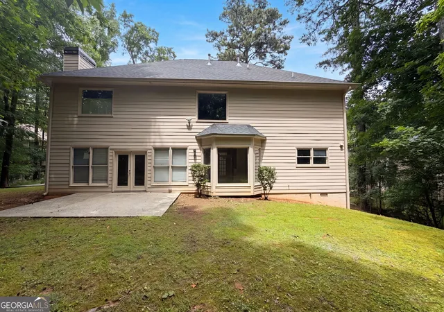Photo 4 of Single family home for sale at 644 Laurel Wood Dr Sw, Marietta, GA 30064 | MLS# 10799714 | Listing updated on 2026-10-29