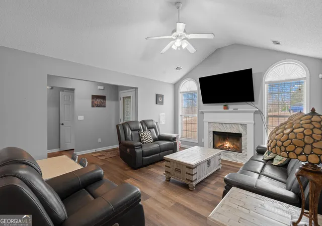 Photo 4 of Sale Pending at 340 Harris Ave, Locust Grove, GA 30248 | MLS# 10657720 | Listing updated on 2026-02-13