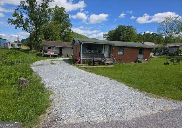 2nd image of 37 Erwin St, Clayton, GA 30525 | MLS# 10773254