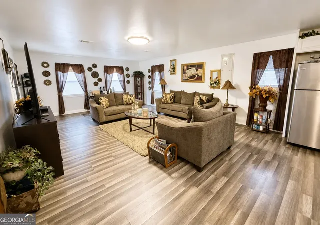 3rd image of 660 Camden St, Kingsland, GA 31548 | MLS# 10824891