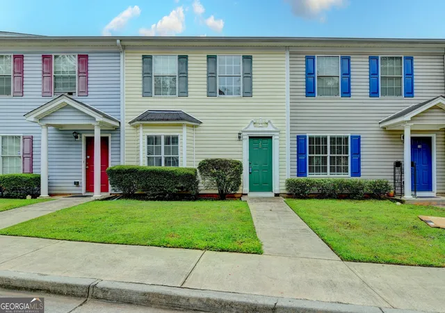 Photo 1 of Sale Pending at 990 Harbins Rd #D2, Norcross, GA 30093 | MLS# 10815862 | Listing updated on 2026-09-14