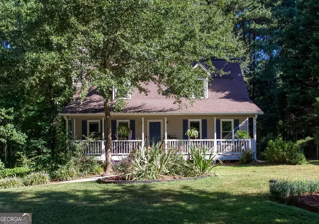Photo 2 of Single family home for sale at 178 N Springs Ct, Acworth, GA 30101 | MLS# 10831838 | Listing updated on 2026-10-23