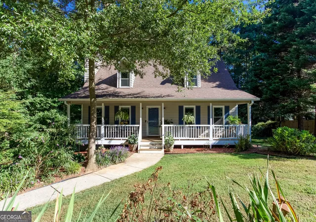 Photo 4 of Single family home for sale at 178 N Springs Ct, Acworth, GA 30101 | MLS# 10831838 | Listing updated on 2026-10-23