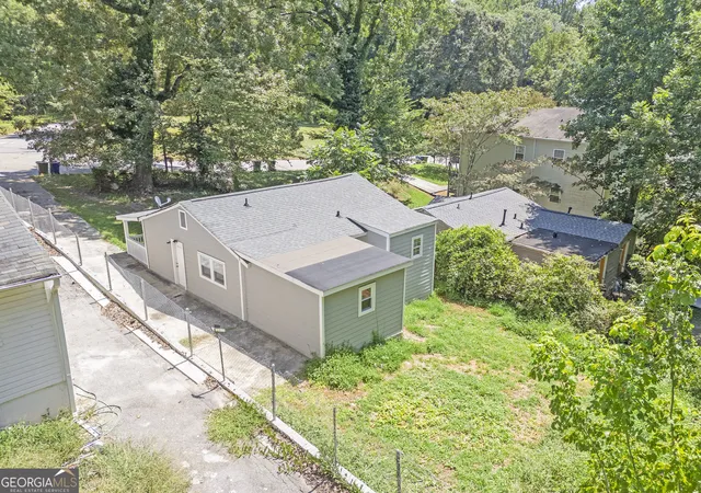 Photo 4 of Single family home for sale at 2821 7Th St Sw, Atlanta, GA 30315 | MLS# 10835787 | Listing updated on 2026-09-12