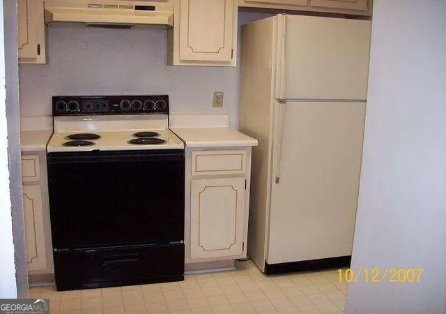 Photo 2 of Condo for sale at 910 Brett Dr #43, Hinesville, GA 31313 | MLS# 10834353 | Listing updated on 2026-09-10