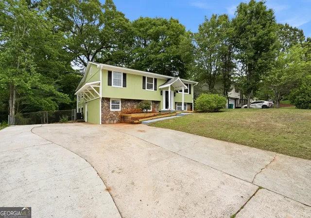 Homes for sale in Stone Mountain, GA | 4780 Big Valley Rd, Stone Mountain, GA 30083 | MLS# 10766530