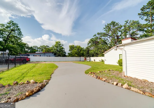 Photo 4 of Single family home for sale at 73 Maxwell St SE, Arlington, GA 39813 | MLS# 10786425 | Listing updated on 2026-08-31