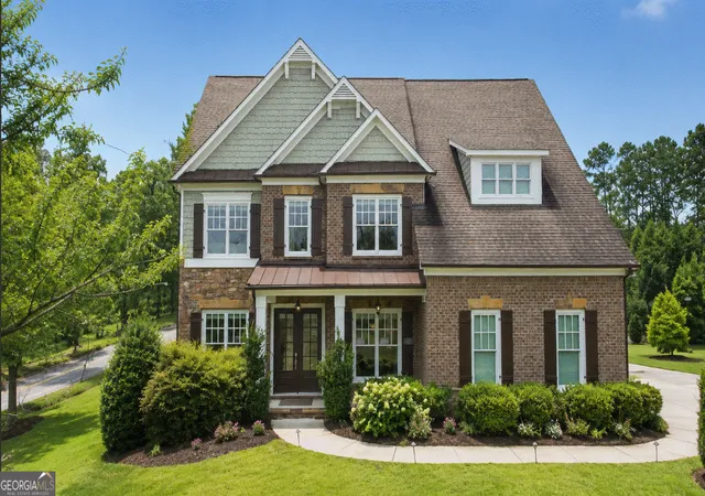 Photo 1 of Single family home for sale at 940 Lake Charles Dr, Roswell, GA 30075 | MLS# 10815195 | Listing updated on 2026-09-11