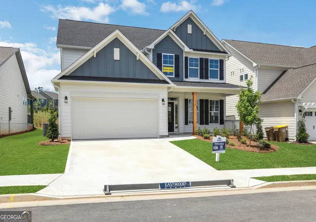 Photo 2 of Sale Pending at 130 Coffee Ln, Hoschton, GA 30548 | MLS# 10706913 | Listing updated on 2026-09-15