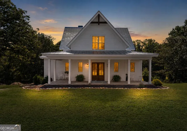 Photo 1 of Single family home for sale at 3567 Duckett Mill Rd, Gainesville, GA 30506 | MLS# 10833811 | Listing updated on 2026-09-10
