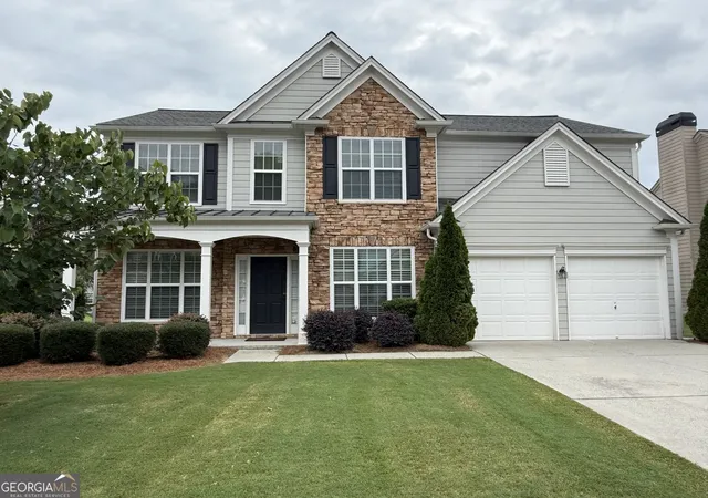 Photo 2 of Single family home for sale at 8080 Friarbridge Dr, Suwanee, GA 30024 | MLS# 10819377 | Listing updated on 2026-09-10