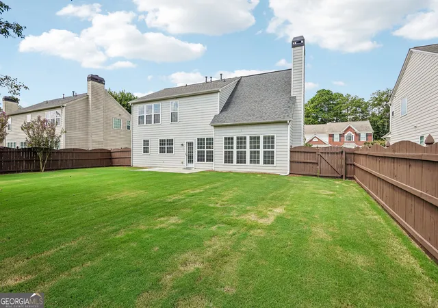 Photo 3 of Single family home for sale at 8080 Friarbridge Dr, Suwanee, GA 30024 | MLS# 10819377 | Listing updated on 2026-09-23