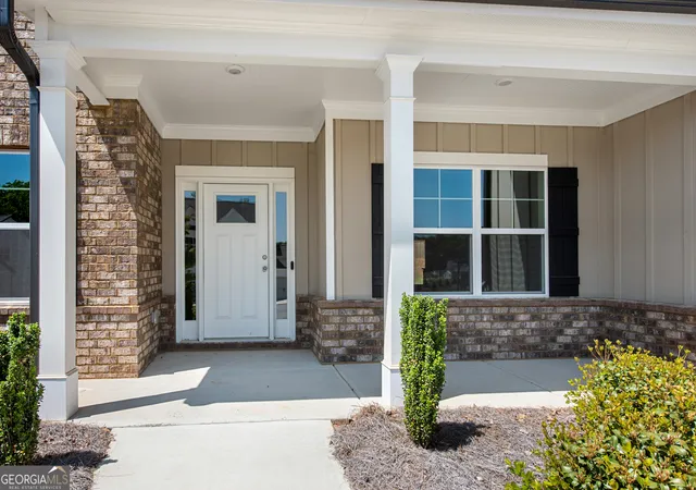 4th image of 76 Hidden Fields Wy, Hoschton, GA 30548 | MLS# 10734297