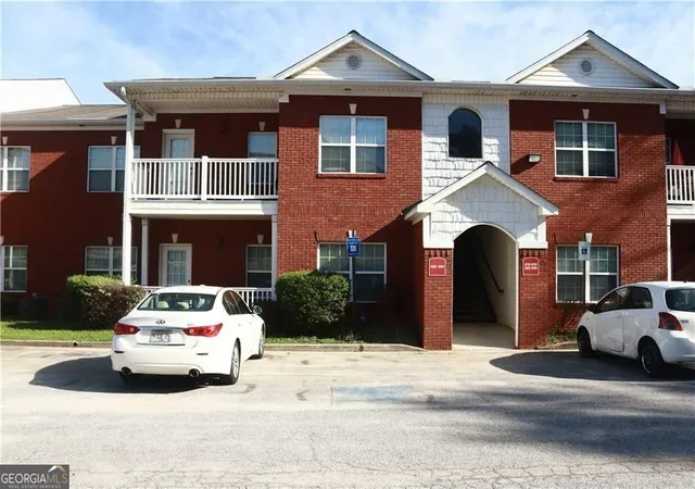 Photo 1 of Condo for sale at 7712 Autry Cir #516, Douglasville, GA 30134 | MLS# 10651212 | Listing updated on 2025-12-22
