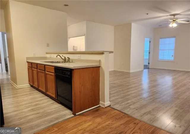 Photo 2 of Condo for sale at 7712 Autry Cir #516, Douglasville, GA 30134 | MLS# 10651212 | Listing updated on 2025-12-22