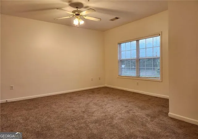 Photo 4 of Condo for sale at 7712 Autry Cir #516, Douglasville, GA 30134 | MLS# 10651212 | Listing updated on 2025-12-22