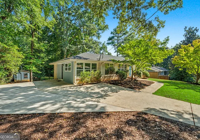 Photo 2 of Single family home for sale at 3462 Alcan Wy, Tucker, GA 30084 | MLS# 10835989 | Listing updated on 2026-10-03