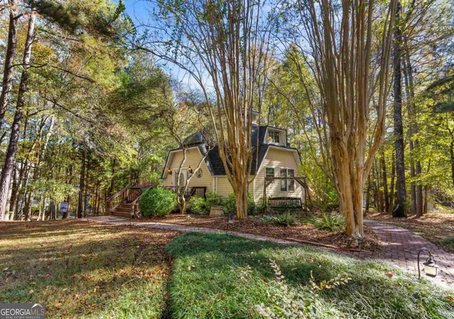 Photo 2 of Single family home for sale at 1251 White Oak Dr, White Plains, GA 30678 | MLS# 10811514 | Listing updated on 2026-08-06