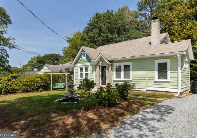 Photo 2 of Sale Pending at 522 Federal Ter Se, Atlanta, GA 30315 | MLS# 10832707 | Listing updated on 2026-09-01