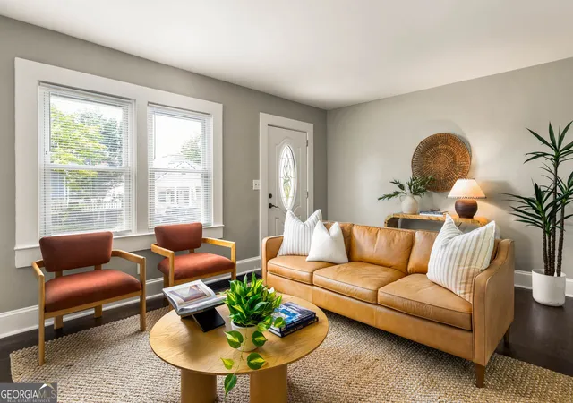 Photo 4 of Sale Pending at 522 Federal Ter Se, Atlanta, GA 30315 | MLS# 10832707 | Listing updated on 2026-09-01