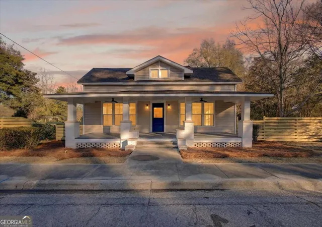 Homes for sale in Pembroke, GA | 150 Church St, Pembroke, GA 31321 | MLS# 10782878