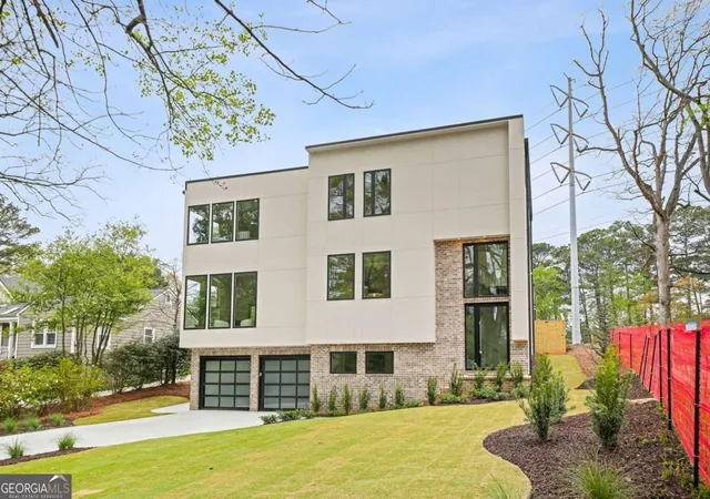 1st image of 1260 Kingsley Cir Ne, Atlanta, GA 30324 | MLS# 10721942