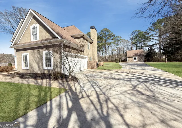 2nd image of 42 Stonemill Ct, Newnan, GA 30265 | MLS# 10691122