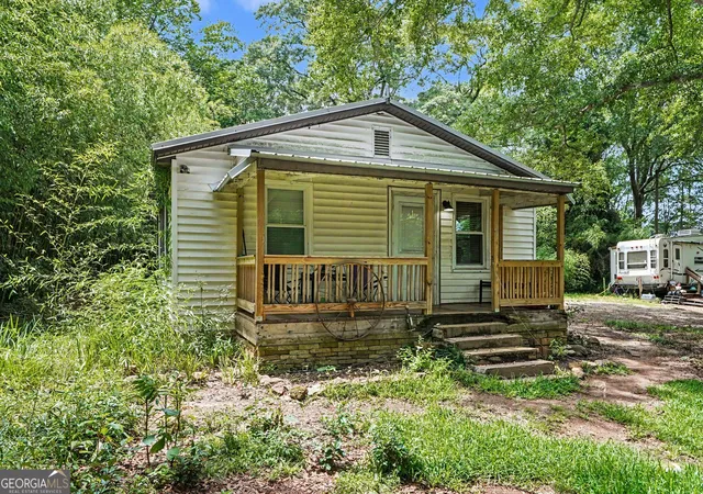 2nd image of 629 N Mcdonough Rd, Griffin, GA 30223 | MLS# 10789167