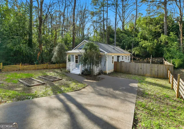 2nd image of 1999 Fremont St Se, Atlanta, GA 30315 | MLS# 10777111