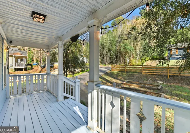 3rd image of 1999 Fremont St Se, Atlanta, GA 30315 | MLS# 10777111
