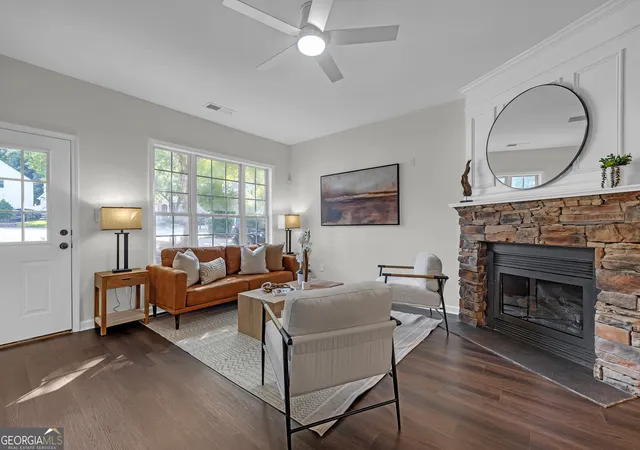 Photo 3 of Single family home for sale at 415 Wittenridge Ct, Alpharetta, GA 30022 | MLS# 10826786 | Listing updated on 2026-09-18