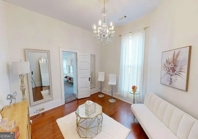 5th image of 1029 S Elm St, Commerce, GA 30529 | MLS# 10768148