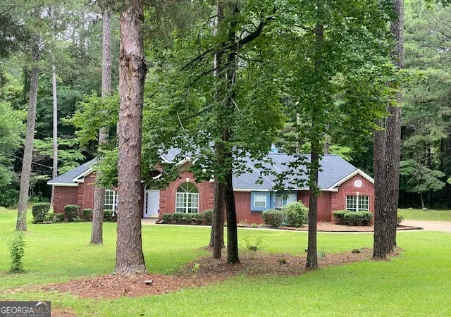 Homes for sale in Lanett, AL | 1697 N 11Th Ct, Lanett, AL 36863 | MLS# 10792662