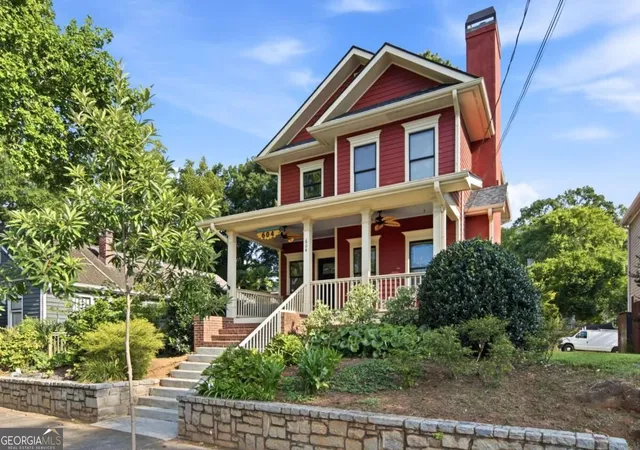 Photo 3 of Sale Pending at 604 Mead St Se, Atlanta, GA 30312 | MLS# 10834311 | Listing updated on 2026-09-16