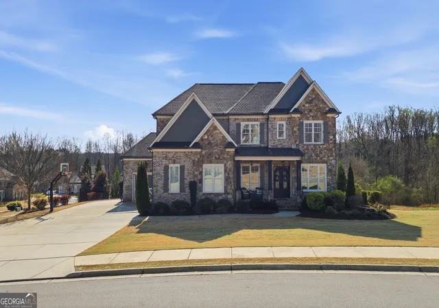 1st image of 5504 Alder Brook Wy, Buford, GA 30518 | MLS# 10710084
