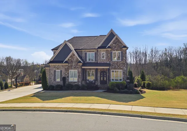 2nd image of 5504 Alder Brook Wy, Buford, GA 30518 | MLS# 10710084