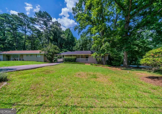 1st image of 3904 W Hilda Cir, Decatur, GA 30035 | MLS# 10709473