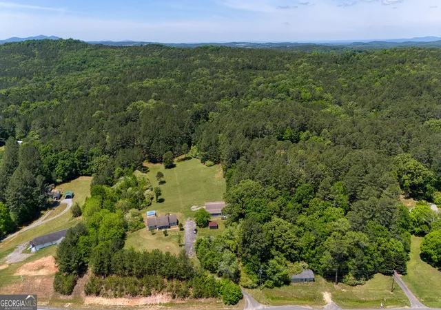 Photo 3 of House for sale at 5854 Cedartown Hwy SW, Lindale, GA 30147 | MLS# 10763830 | Listing updated on 2026-06-19