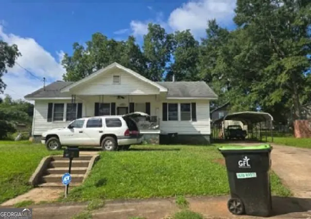 Single family home for sale at 123 E Avenue, Thomaston, GA 30286 | MLS# 10871983