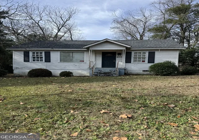 Photo 2 of Sale Pending at 4133 Buena Vista Ave, Macon, GA 31206 | MLS# 10656743 | Listing updated on 2026-01-25