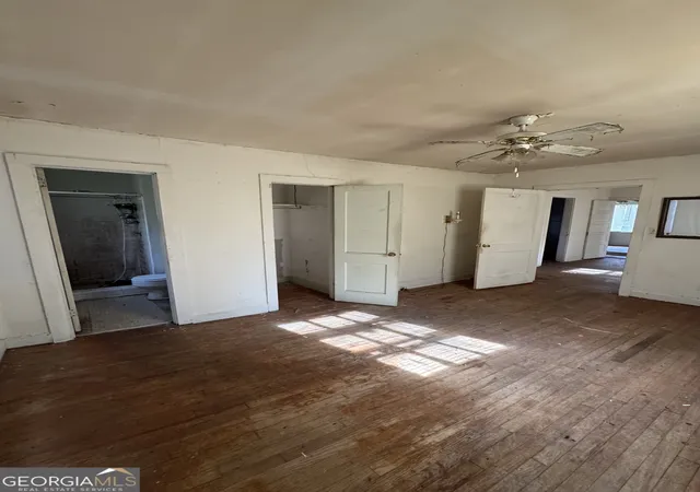 Photo 4 of Sale Pending at 4133 Buena Vista Ave, Macon, GA 31206 | MLS# 10656743 | Listing updated on 2026-01-25