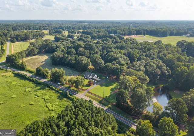 Photo 3 of Single family home for sale at 2300 Colham Ferry Rd, Watkinsville, GA 30677 | MLS# 10825837 | Listing updated on 2026-08-28