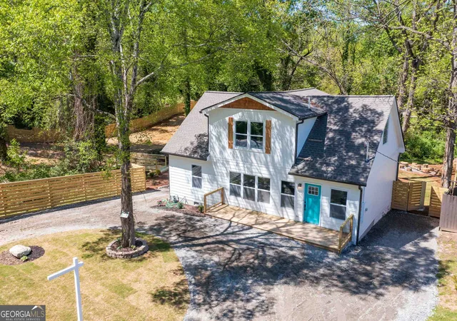 Photo 2 of Single family home for sale at 1677 W North Ave, Atlanta, GA 30318 | MLS# 10809641 | Listing updated on 2026-08-04